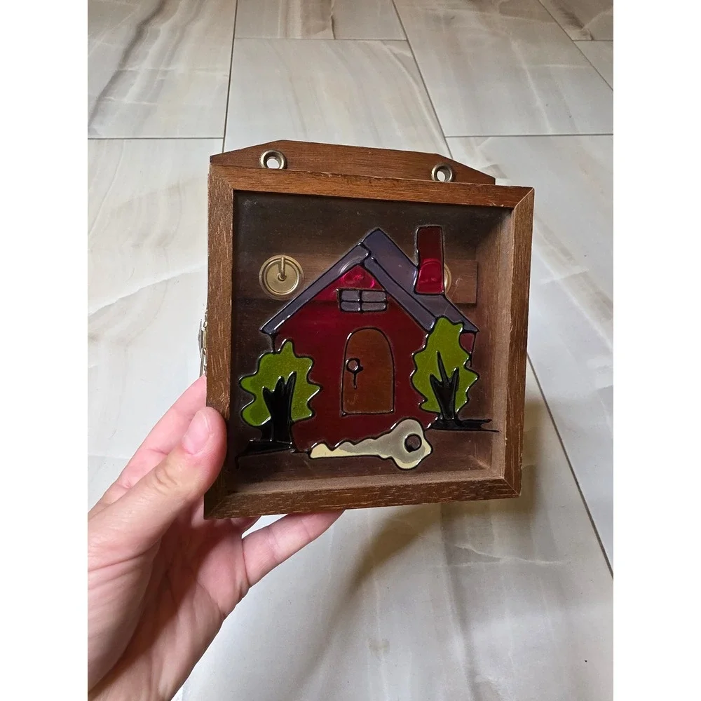 Vintage Wooden Key Holder Box Wall Mount Stained Glass Style House 3 Hooks 6in - Picture 11 of 16